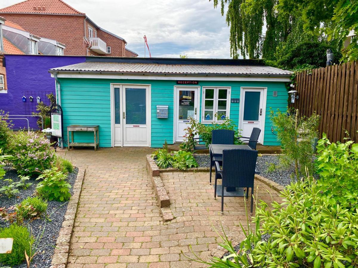 Bed and Breakfast Oasen Viborg Exterior foto